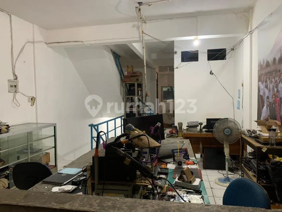 Dijual Cepat Ruko 3 Lantai di Sanglah Denpasar - Image 3 of 4