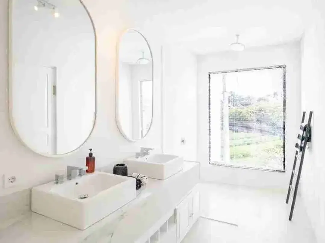 For Sale Villa Style Medeterania Fully Furnish Canggu Berawa - Image 8 of 10