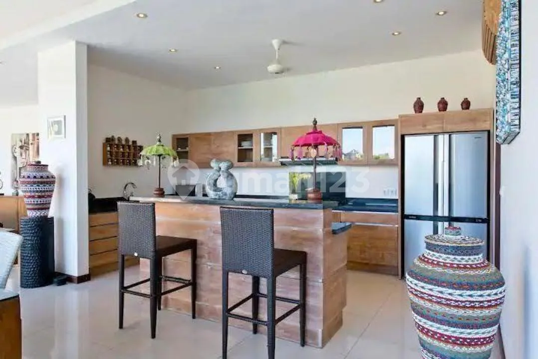 Villa Mewah Luas View Gunung di Batu Bolong Strategis, Canggu - Image 3 of 4