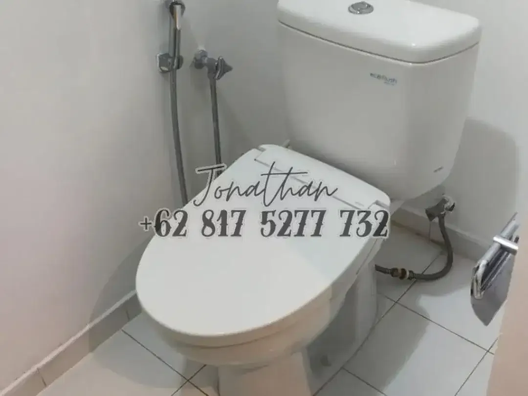 Dijual Unit kamar Hotel Harris Riverview Raya Kuta Badung Bali - Image 8 of 9