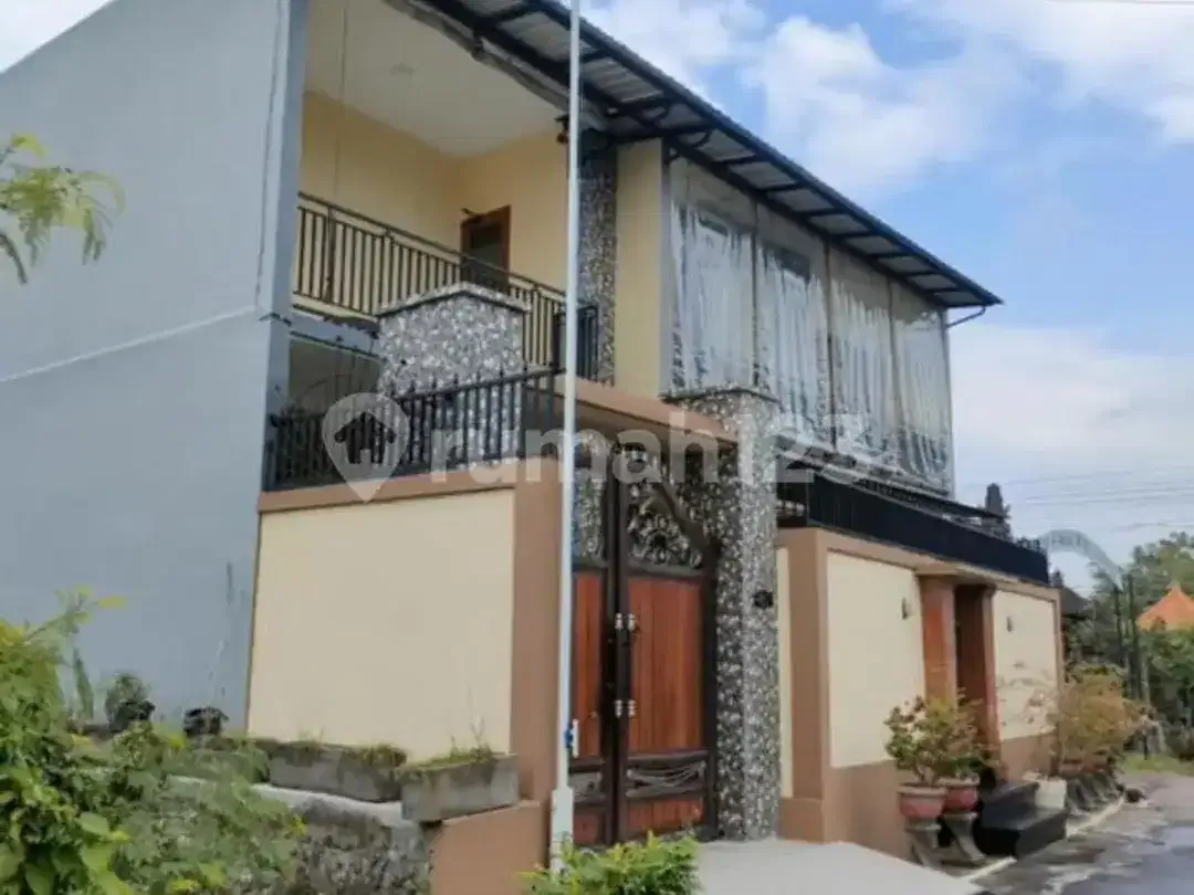 Dijual Rumah 2 Lantai 5 Kamar Full Furnished di Munggu, Mengwi Badung - Image 7 of 10