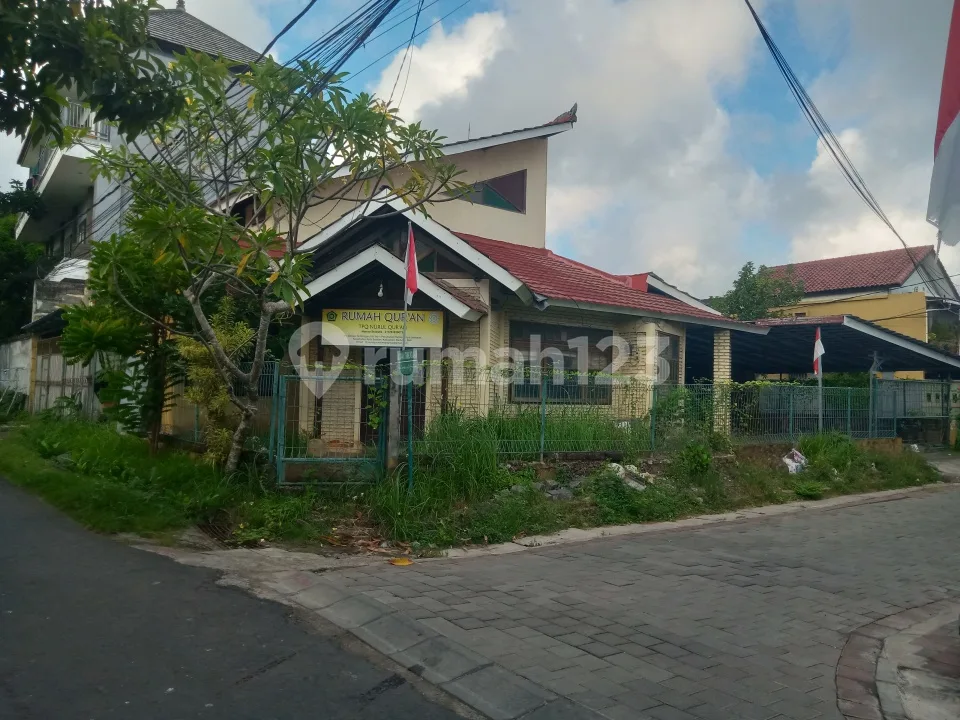 Disewakan Rumah Taman Griya Jimbaran - Image 2 of 4