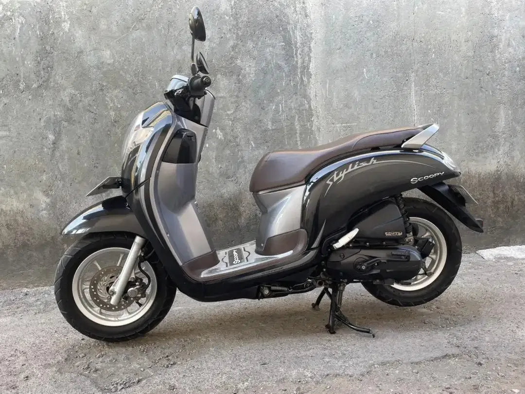 Scoopy 2019  bintang dewata motor - Image 1 of 5