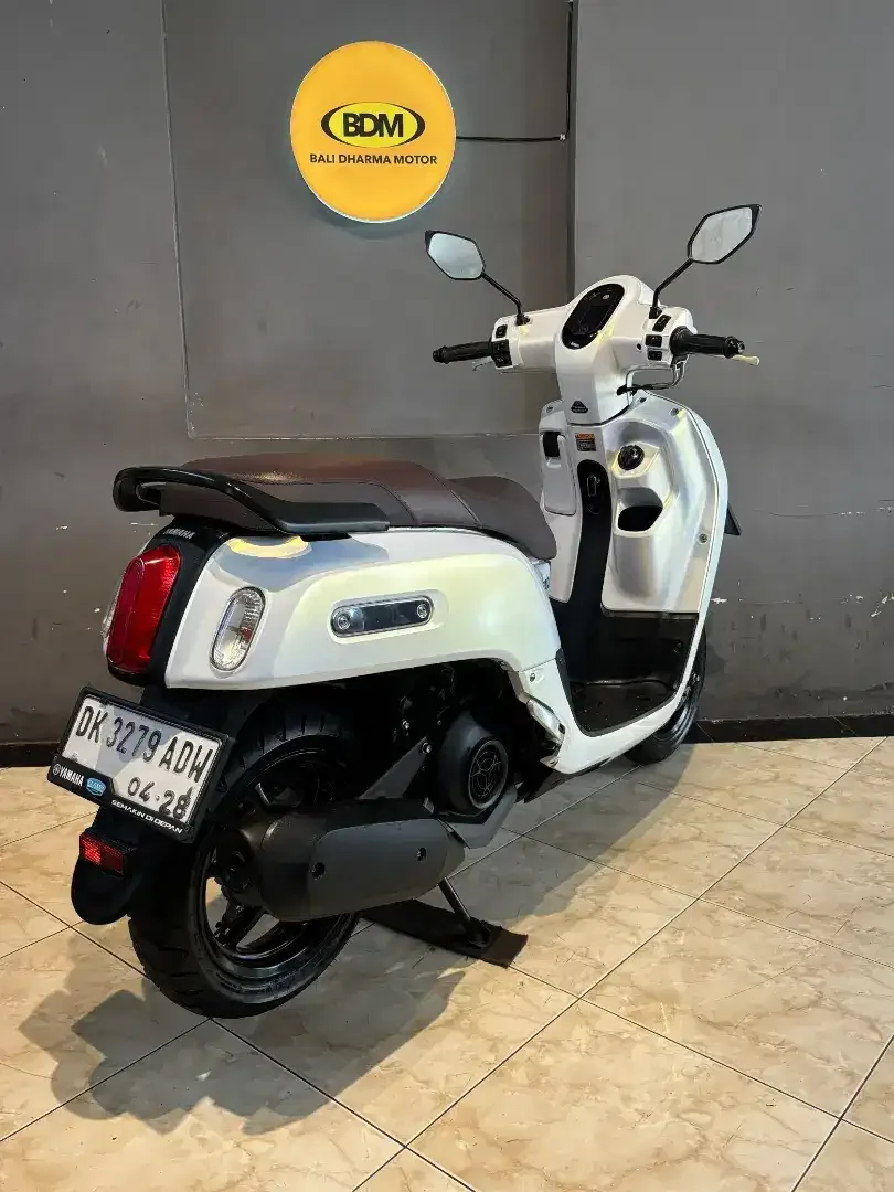 DP 2,5 JT / BUNGA MENURUN 2% / YAMAHA FAZZIO 125 LUX TAHUN 2023 - Image 5 of 7