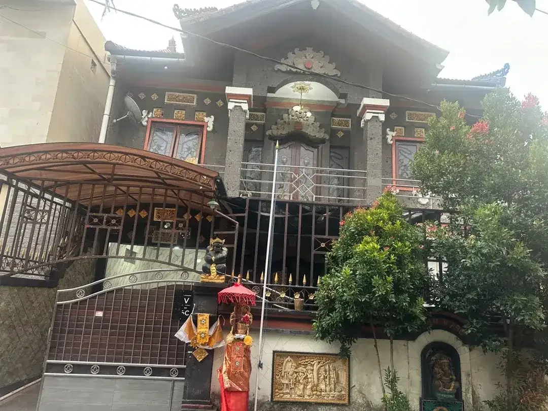 Rumah 2Lantai Dekat Pusat Kota Jl Moh Yamin Renon Denpasar - Image 2 of 10