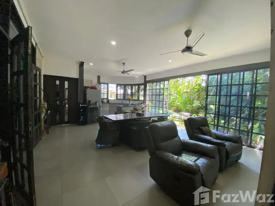 5 Bedroom Villa for sale in Kerobokan, Bali - Image 6 of 10