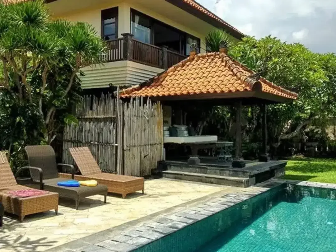 Disewakan - Luxury Ocean View Villa di Jimbaran, Bali - Image 1 of 10