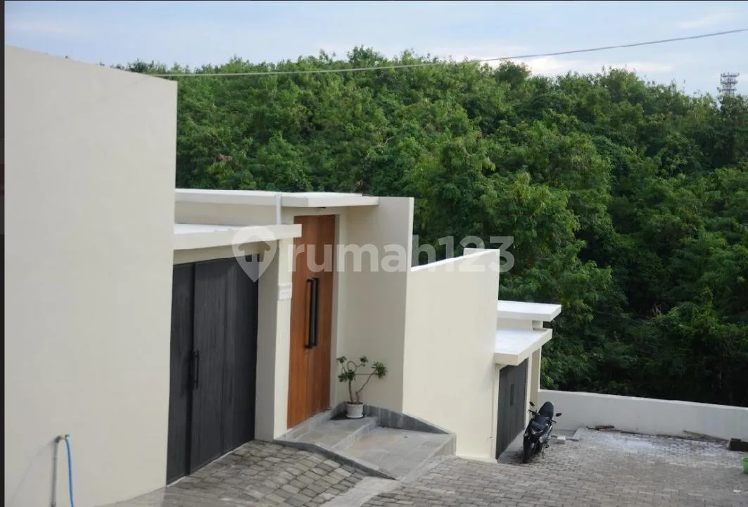 4 Bedrooms Modern Villa With Rooftop Near Jimbaran Beach - Image 2 of 4