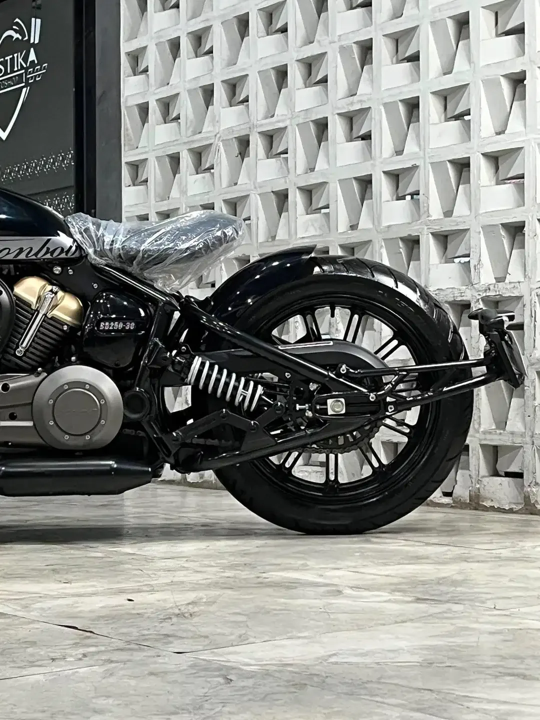 Istimewa ODO 1RB!!Benelli Napoleon Bob 250 th 2024 - Ayu Mustika - Image 2 of 10