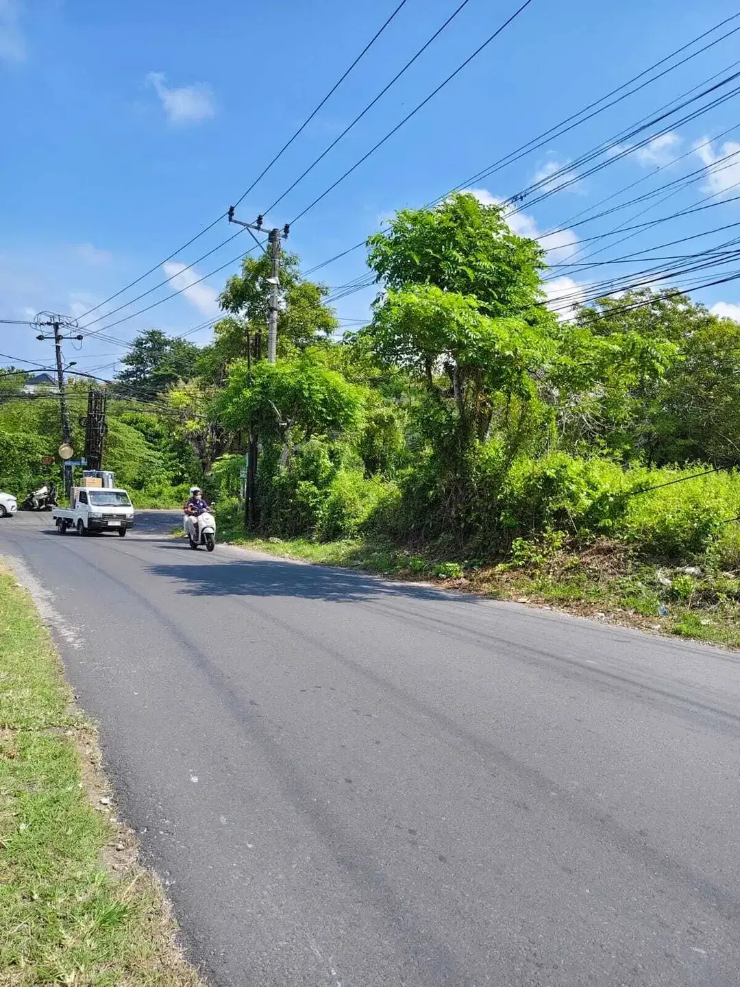 tanah di jalan utama ungasan jimbaran,dkt pantai,bentuk kotak - Image 4 of 6