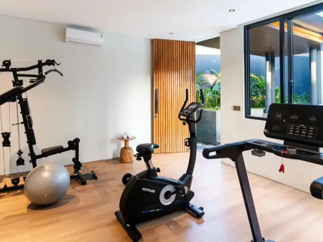 VILLA MEWAH 5 KAMAR TIDUR FASILITAS BINTANG 5 DI BALI (End User Only) - Image 7 of 10