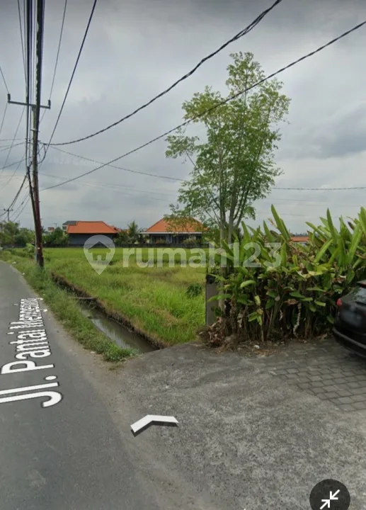 Di Jual Villa Bagus Lokasi Strategis Pantai Mengening - Image 3 of 4