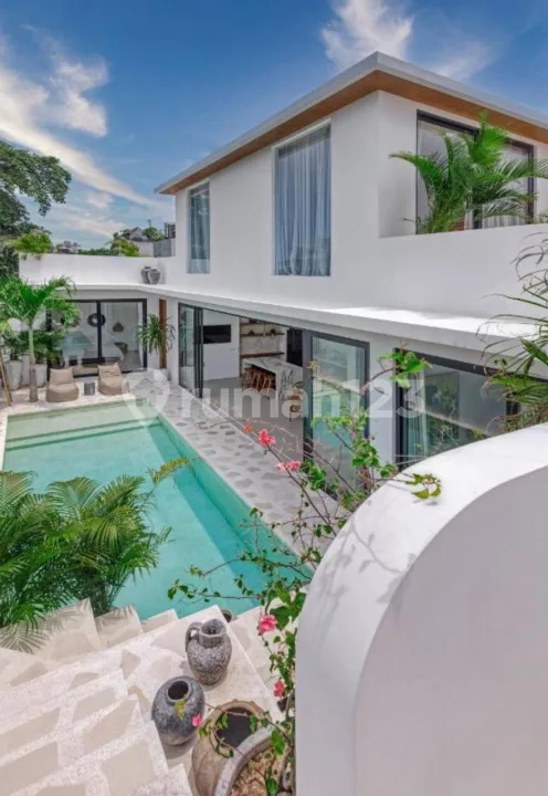 Brand New 3 Bedbord Villa In Canggu - 700M To Berawa Beach - Image 2 of 4