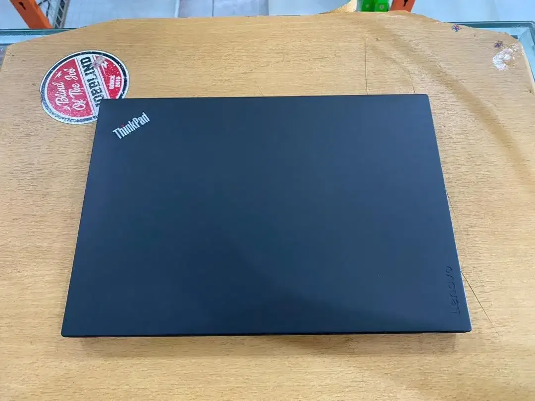 Lenovo ThinkPad T470 Core i7Gen7 Ram 16GB SSD 256GB Slim Mulus - Image 7 of 10