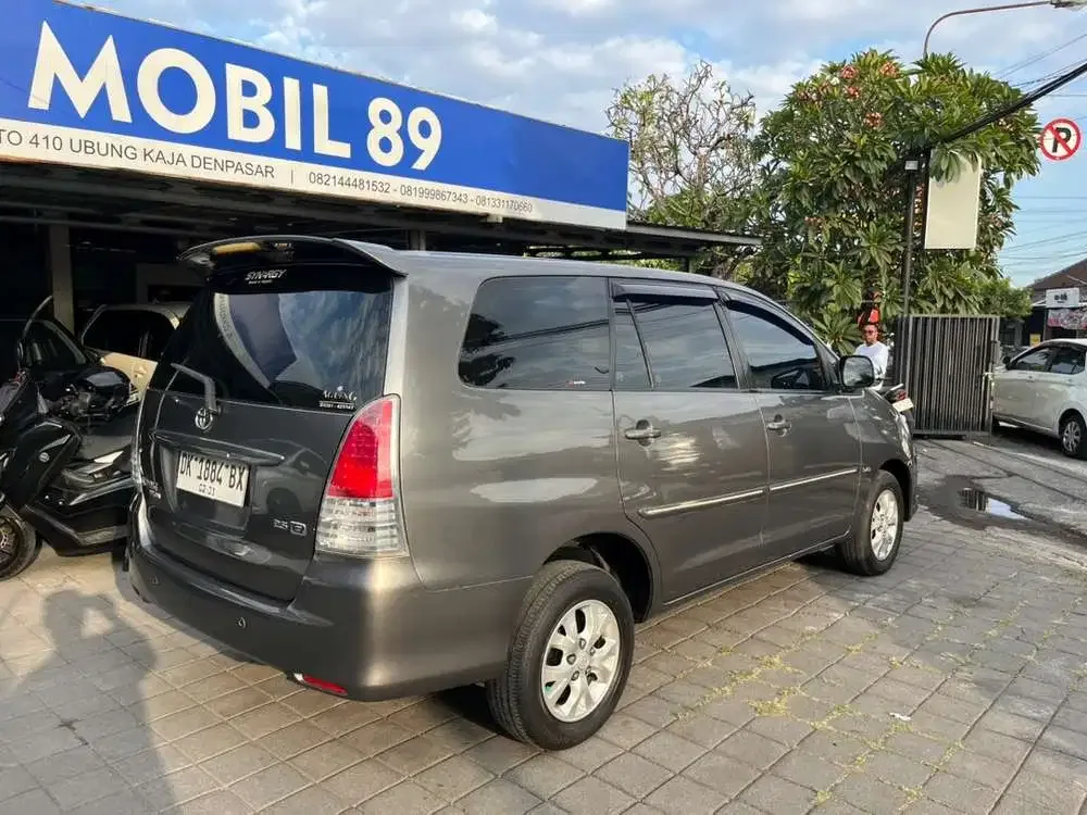 Innova Diesel AT Asli Bali - Image 3 of 7