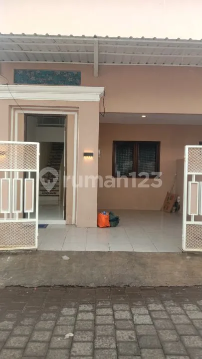 K545 Sewa Rumah Tipe Mainzanine Tukad Yeh Aya Renon Denpasar Bali Dekat Sanur Sesetan Panjer Kuta - Image 3 of 4