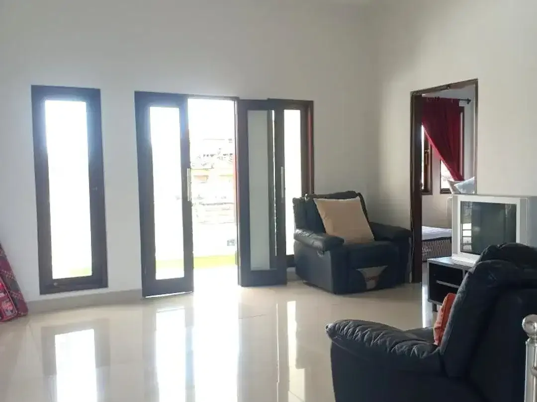 DIJUAL DAN DISEWAKAN RUMAH ATAU VILLA DI PADANGSAMBIAN KLOD DENPASAR - Image 3 of 9