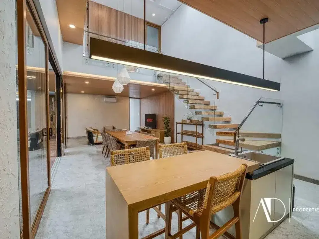 FREEHOLD | MODERN 4-BEDROOM VILLA IN PRIME BERAWA, CANGGU - Image 9 of 10