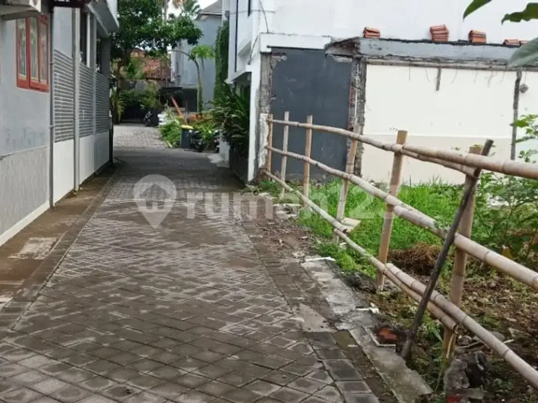 For Sale Small Plot Of Land Very Rare Location Kerobokan - Image 3 of 10