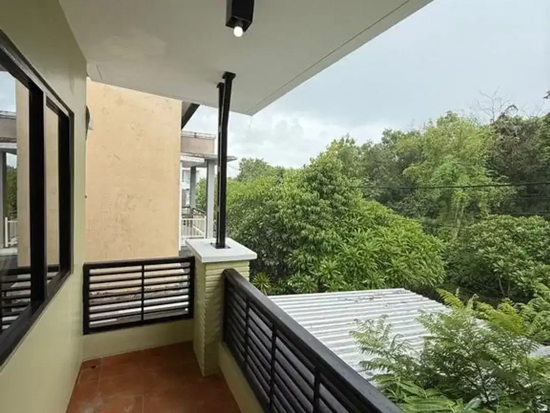 Rumah 2 Lantai Full Furnished Disewakan di Bali Arum, Jimbaran - Image 5 of 5