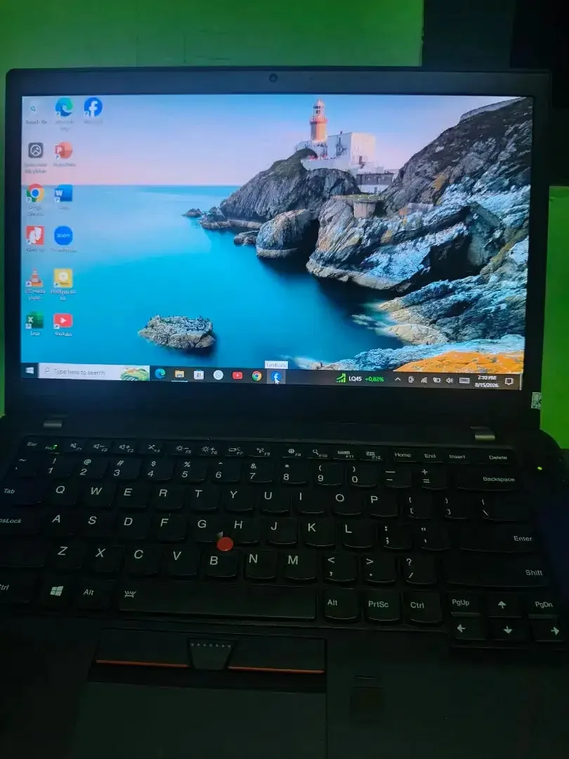Jual laptop Lenovo T460s - Image 3 of 7