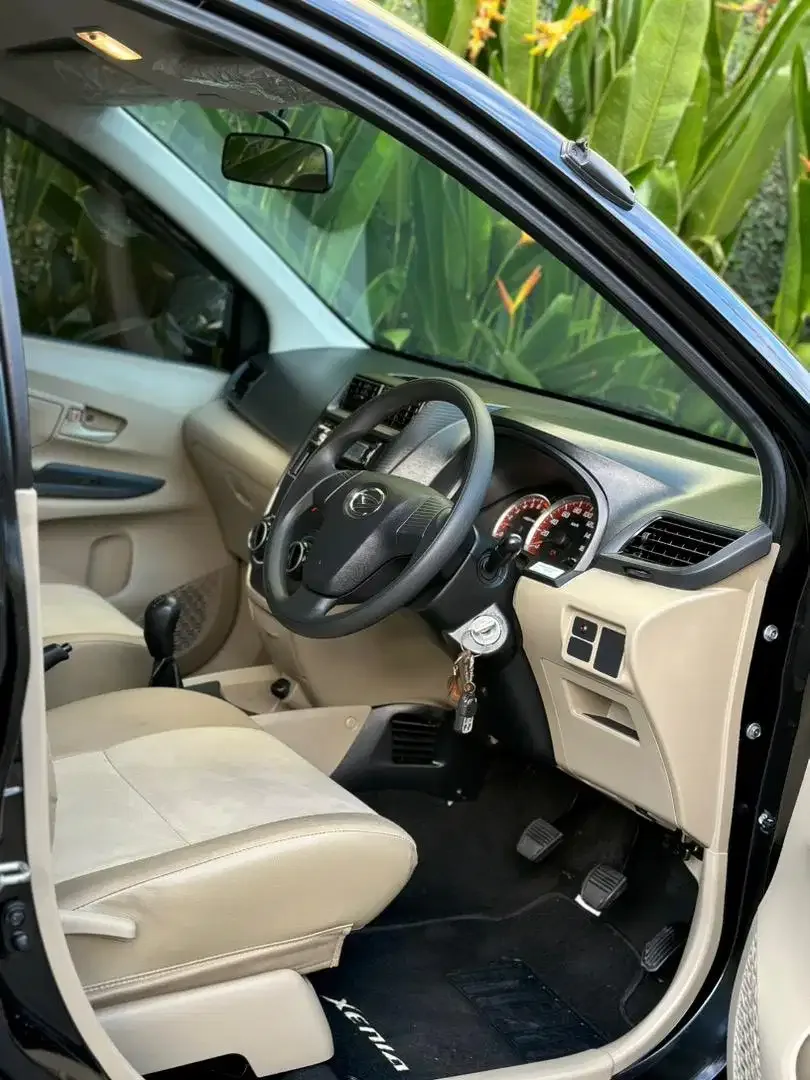 Xenia 1.3 X 2012 Manual Asli Bali KM 8000 Istimewa - Image 5 of 10