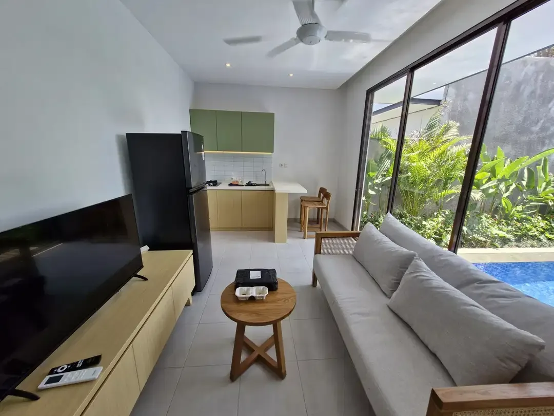 VILLA FOR RENT MONTHLY IN UBUD WITH RICE VIEW - Image 4 of 9