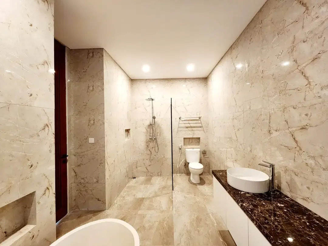 FOR SALE Luxury Villa with Ricefield View in Pererenan - Image 10 of 10
