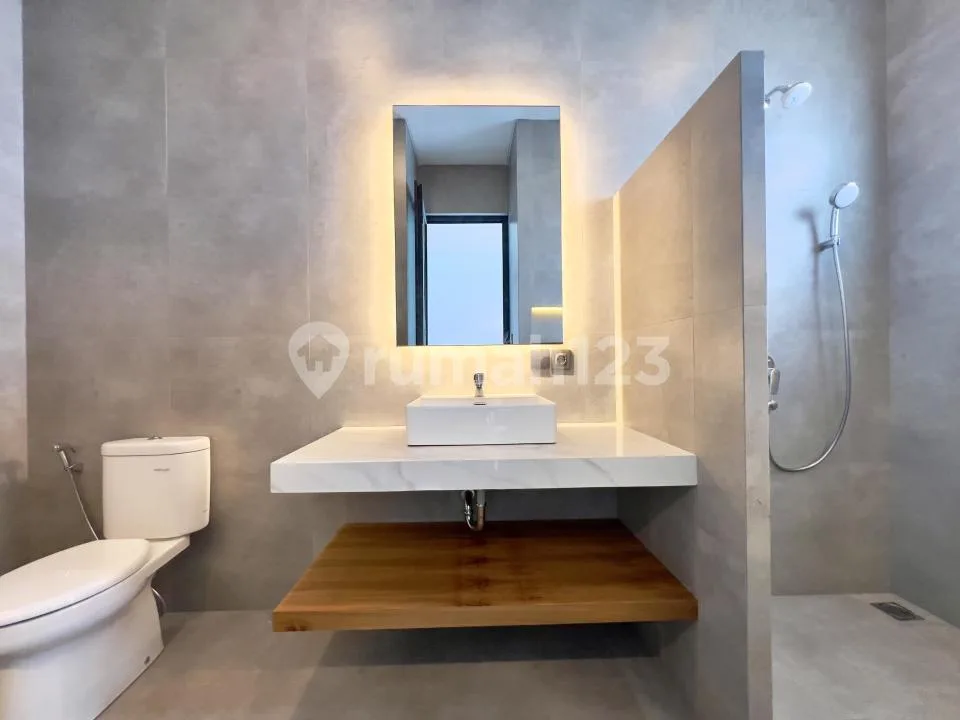 Stylish 3-Bedroom Tropical Villa Closed To Asian International School , University At Jimbaran. - Image 2 of 4