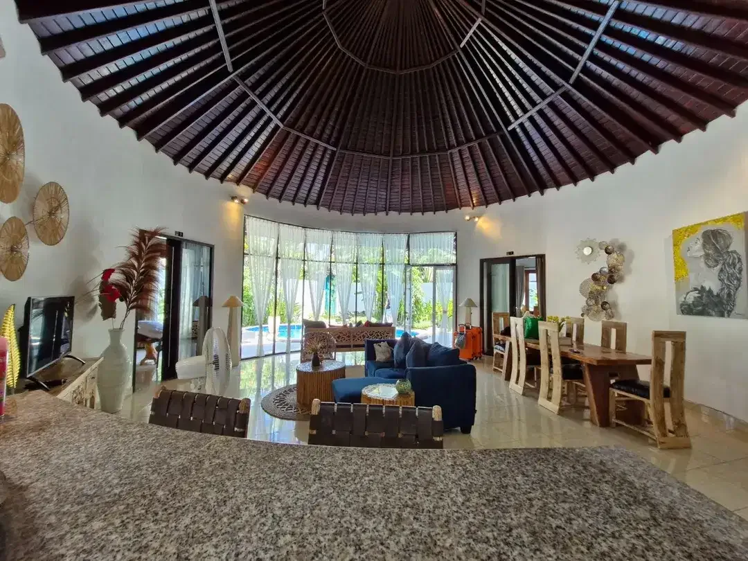 Villa disewakan full furnished di Sunset Road Seminyak - Image 3 of 8