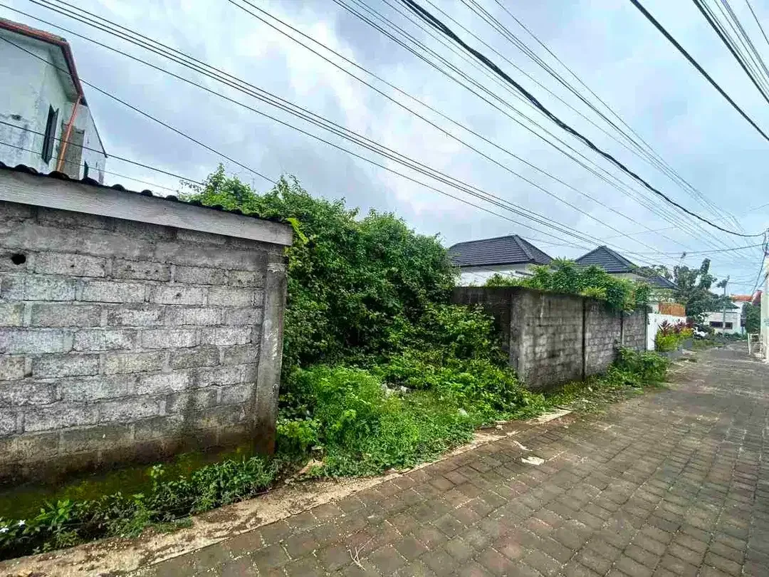 Tanah Strategis Puri Gading Jimbaran - Image 1 of 7