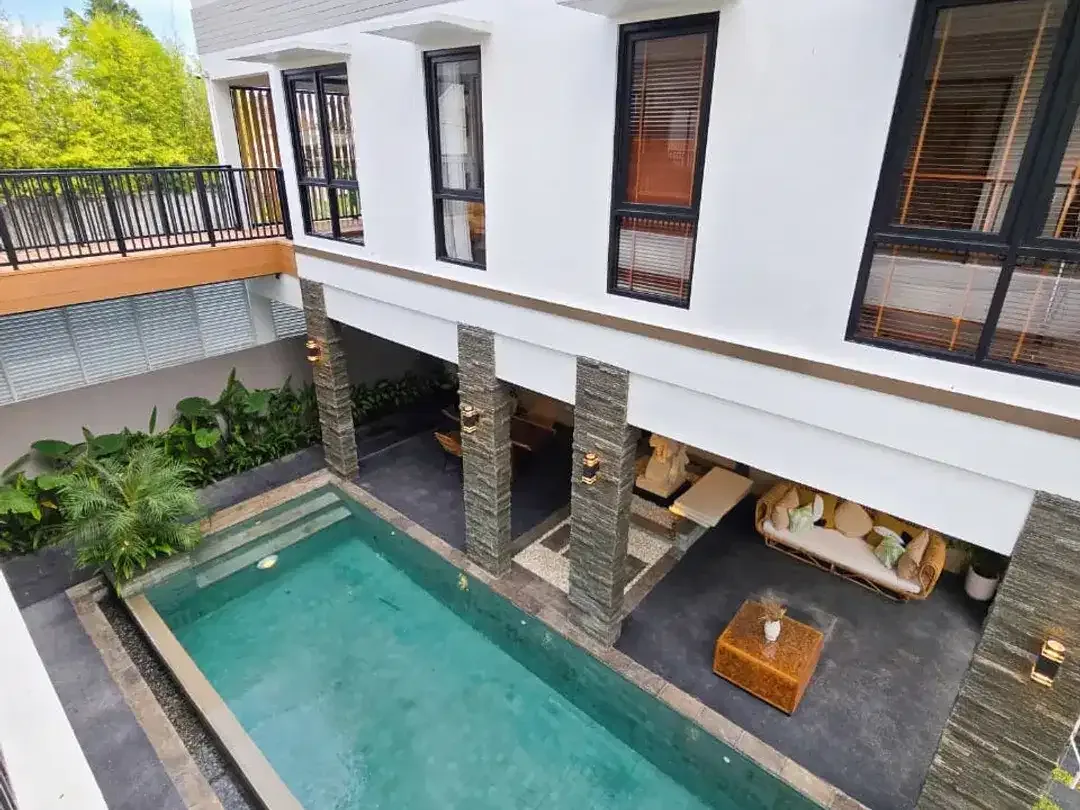 Rare Investment Gem in Berawa Stylish Modern Villa with Steady Monthly Income! - Image 2 of 10