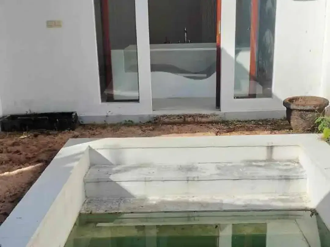 Di sewakan tanah bonus bangunan 6 unit villa kosong lokasi dekat Kempinski nusadua Bali. - Image 10 of 10