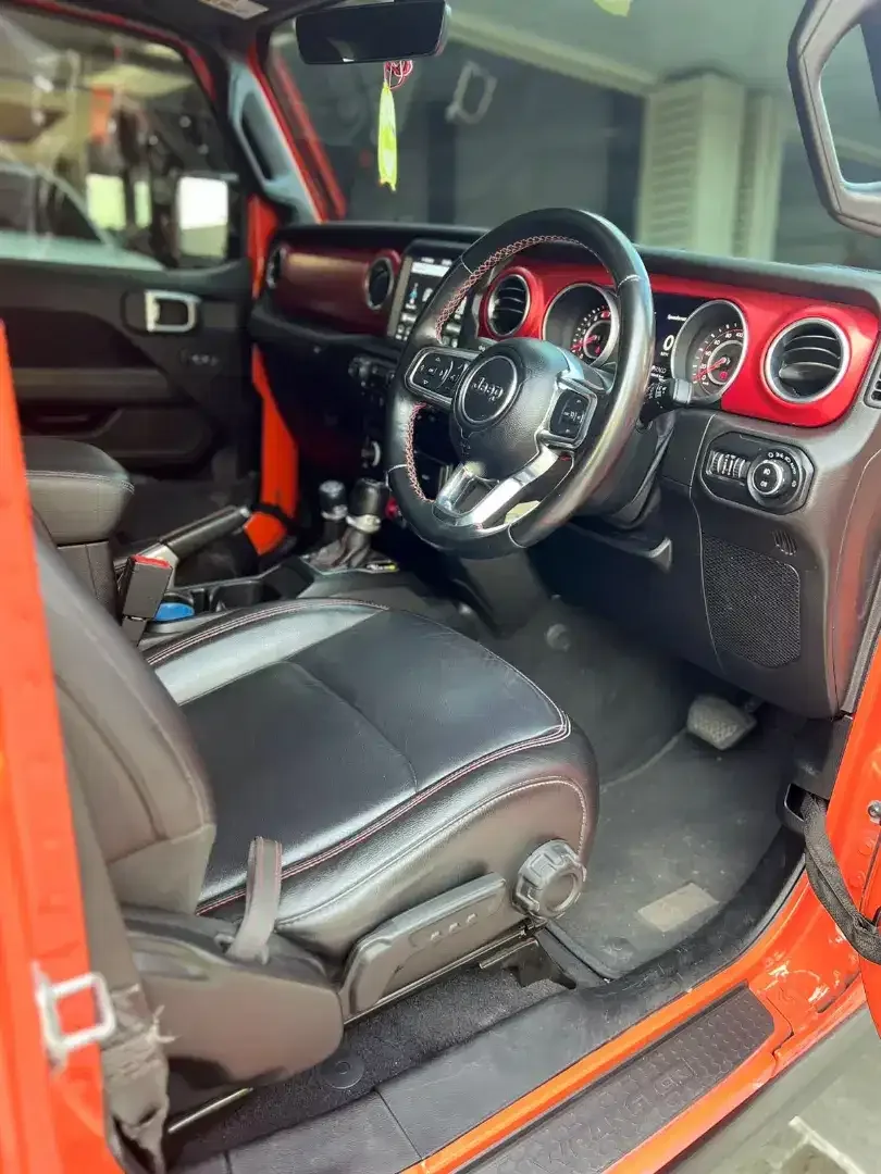 Jeep Rubicon JL 2020 Low KM 20rban - Image 3 of 9