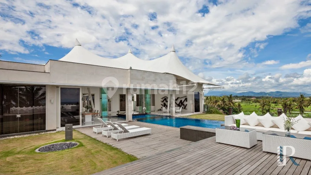Exceptional Designer 3 Bedroom Villa In Keramas, Bali For Lease - Image 1 of 4
