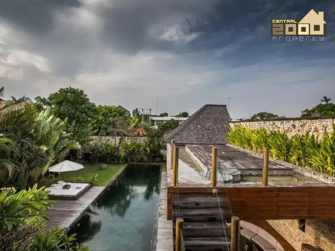For Sale / Freehold : Luxury Villa, Pantai Petitenget, Seminyak, Bali - Image 4 of 10