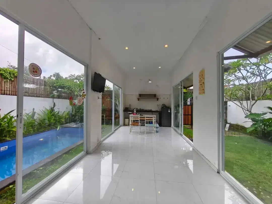 Vila Modern Minimalis Dekat Jalan Raya Uluwatu, Ungasan Dekat Bingin - Image 2 of 10