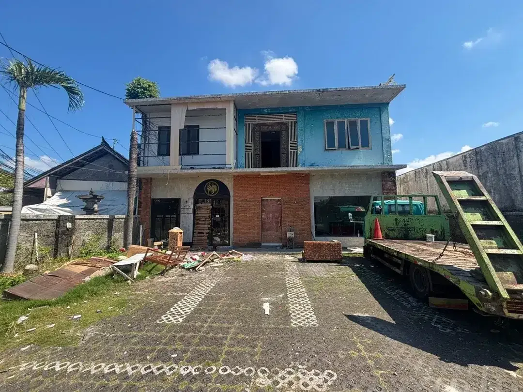 Dijual Tanah Dan Bangunan 2 Lantai Di Kawasan Sidakarya Denpasar Selatan - Image 1 of 1