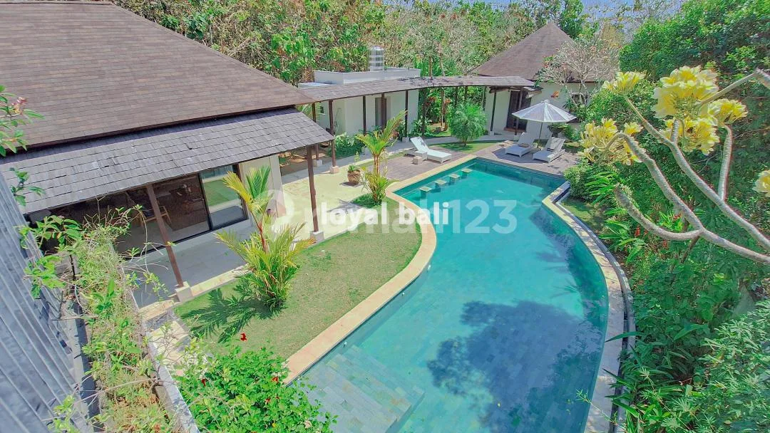 Private Tropical Resort-Style Villa In Jimbaran, Bali - Image 2 of 4