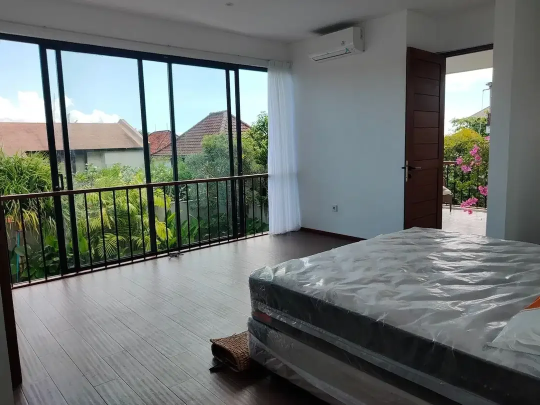 Villa Semi Furnished dengan Ocean View di Jimbaran - Image 2 of 7