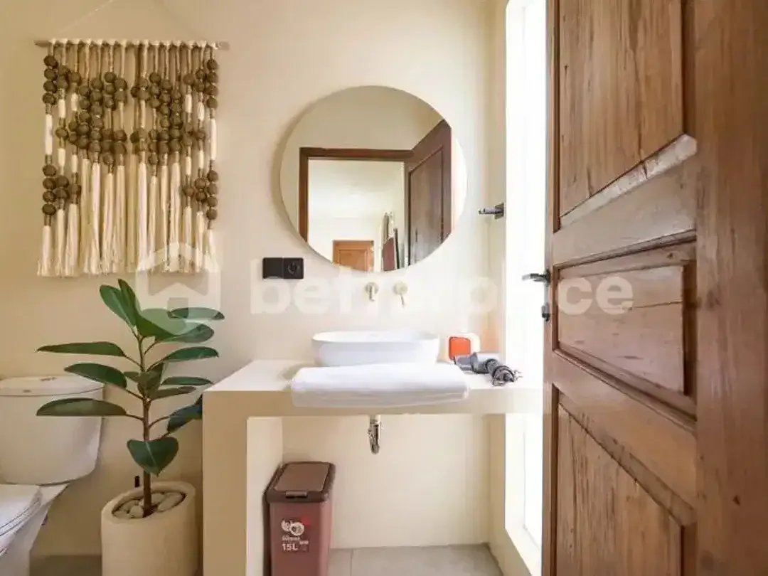 Fully Operational 9-Unit Boutique Villa Complex in Berawa, Canggu - Image 5 of 10