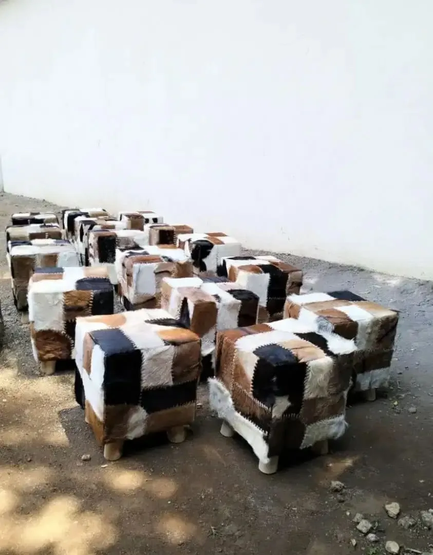 Stooll , ottomat kulit kambing asli ,kulit sapi asli leather cow - Image 4 of 4