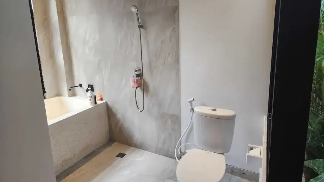 VILLA LUXURY READY UNIT FULLY FURNISHED DEKAT GWK BALI - Image 6 of 10