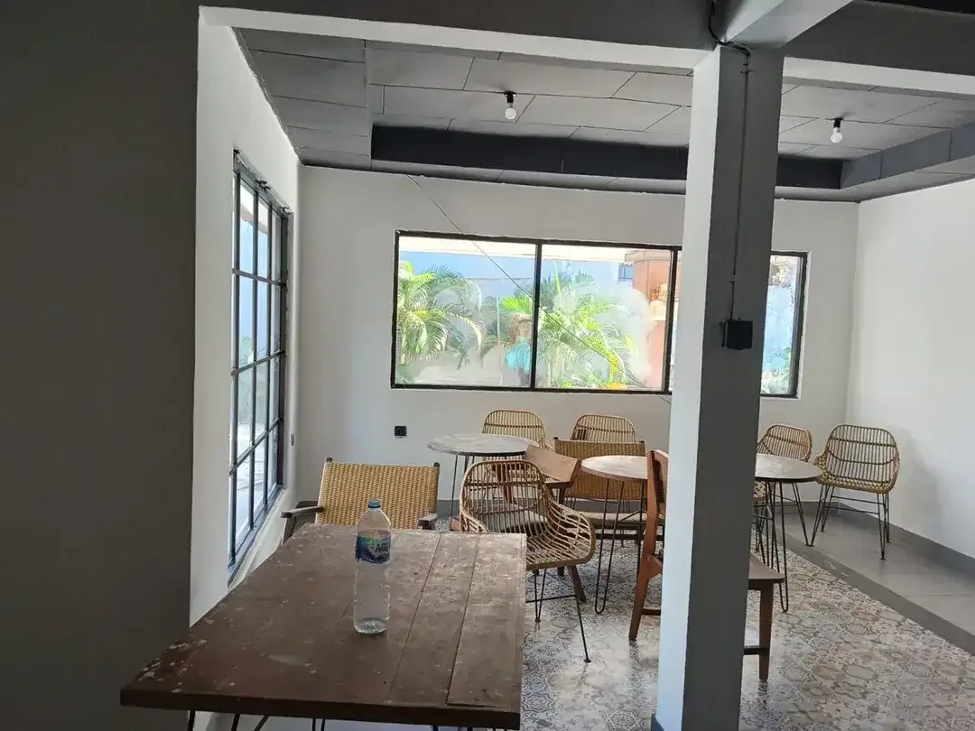 FOR RENT TOKO SERBA GUNA BISA PAKAI KANTOR ATAU CAFE STARTEGIS DI DENPASAR TIMUR - Image 3 of 9