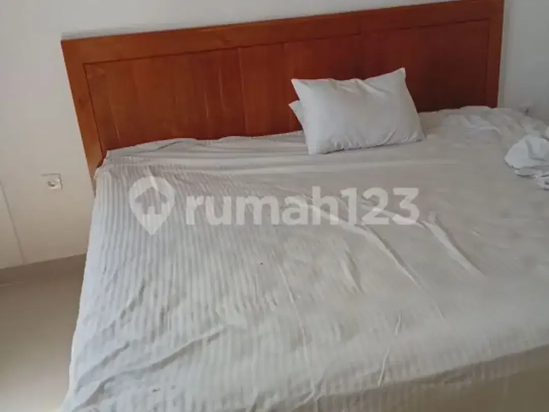 Hunian Asri dan Nyaman, Rumah Disewakan dengan Akses Strategis - Image 2 of 5
