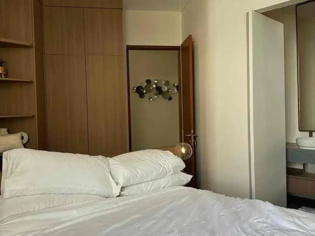 For sale Brand new villa near Sunset road.
This modern luxury villa by lumbung architect - Image 10 of 10