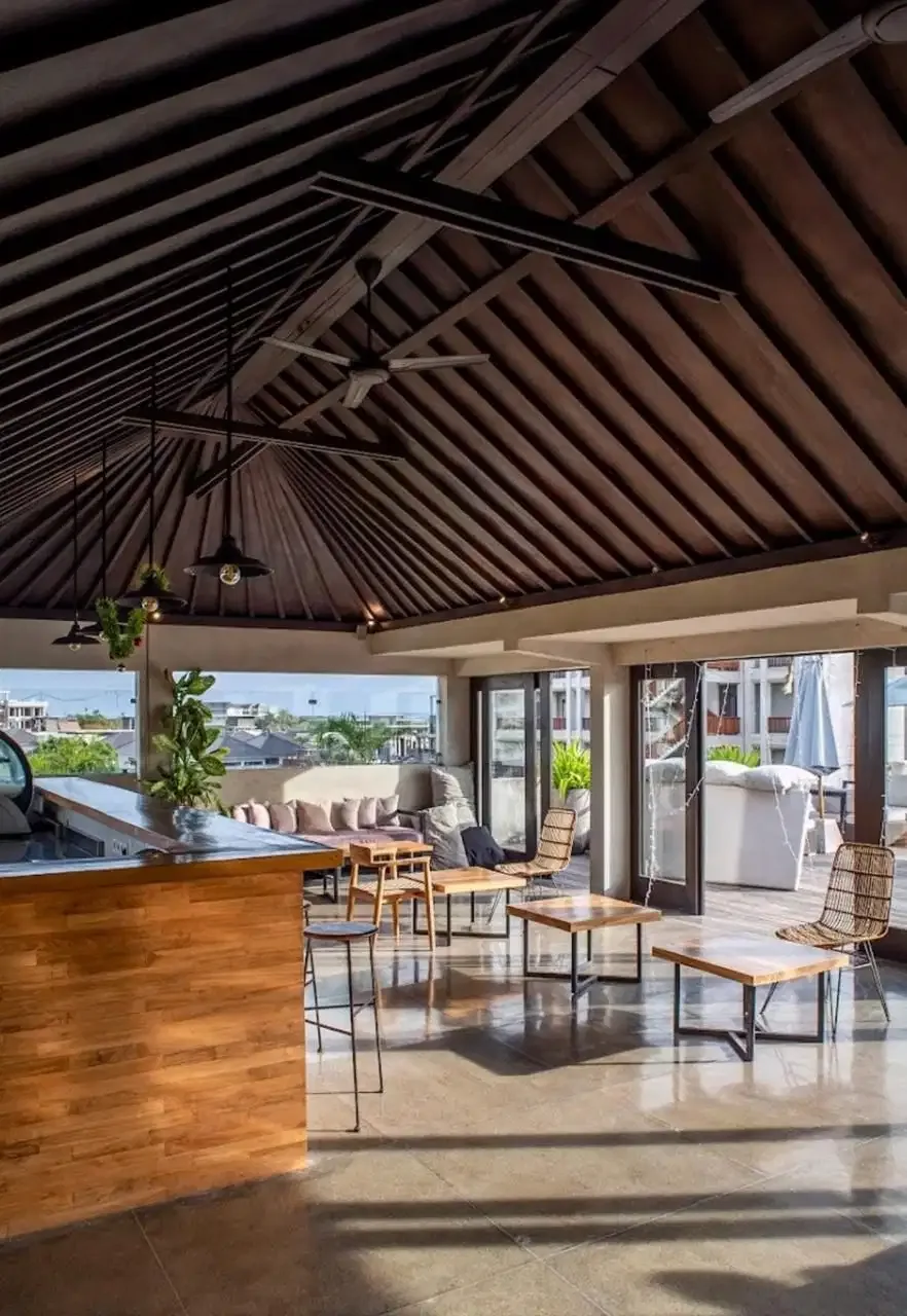 Hotel Boutique Echo Beach Canggu Badung - Image 2 of 10
