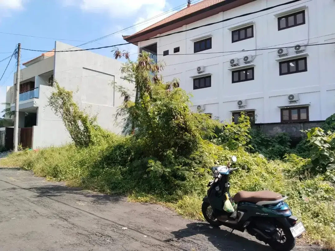 TANAH KOSONG DI KEROBOKAN KUTA UTARA BADUNG DEKAT RUMAH SAKIT - Image 1 of 8