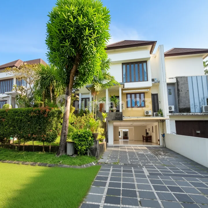 Rumah Denpasar SHM 5Kt Kolam Renang Renon Dekat Sanur One Gate - Image 1 of 4