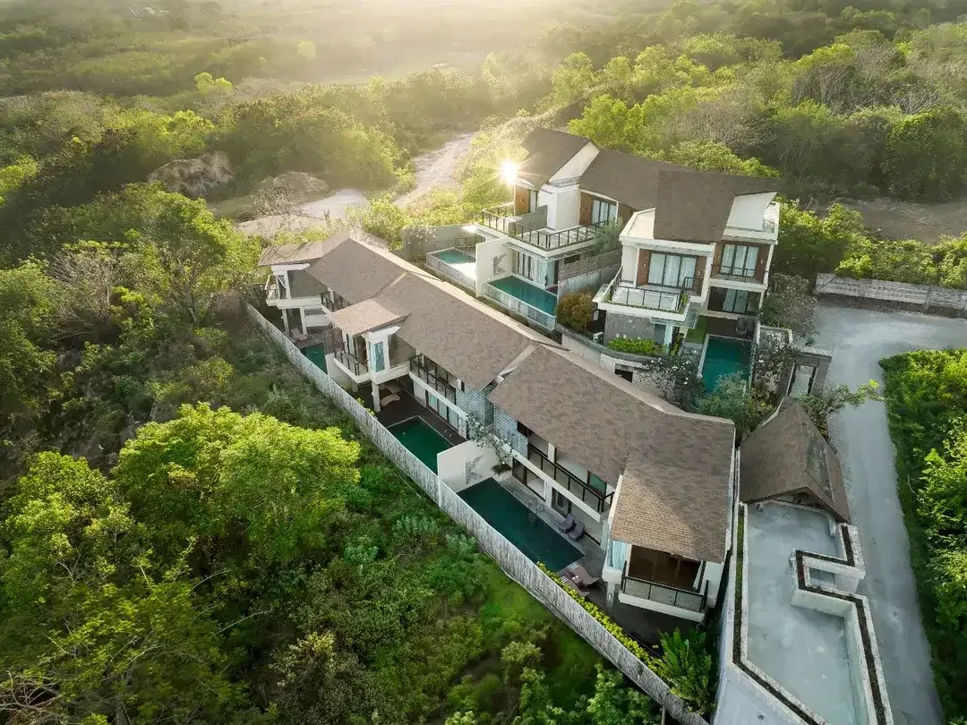 Disewakan 6 Unit Kampi Villa Full Furnish Di Jalan Nusa Dua Bali Dekat Pantai - Image 1 of 10